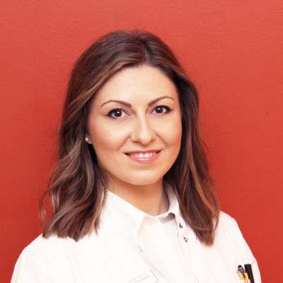 Doctor-medic Diana Delgado*
