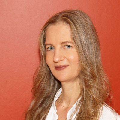 Dr. med. Kerstin Bender*